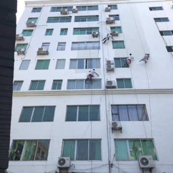 廣州市白云區(qū)景泰外墻維修翻新公司、學校外墻真石漆翻新施工